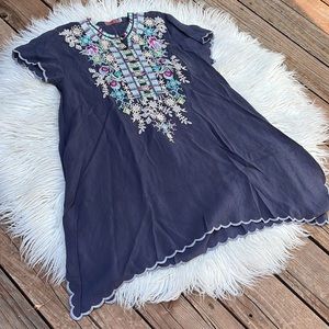 Johnny Was Livana Embroidered Short Sleeve Floral Gray Tunic Top, XS